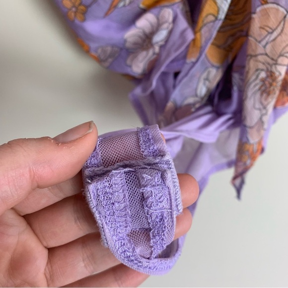 [ASTR the Label] Lavender Purple & Orange Floral Print Short Sleeve Bodysuit - Picture 4 of 9